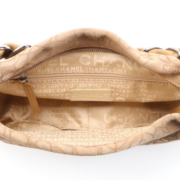 Chanel Camellia Embossed Suede & Leather Hobo Bag - Picture 3 of 9